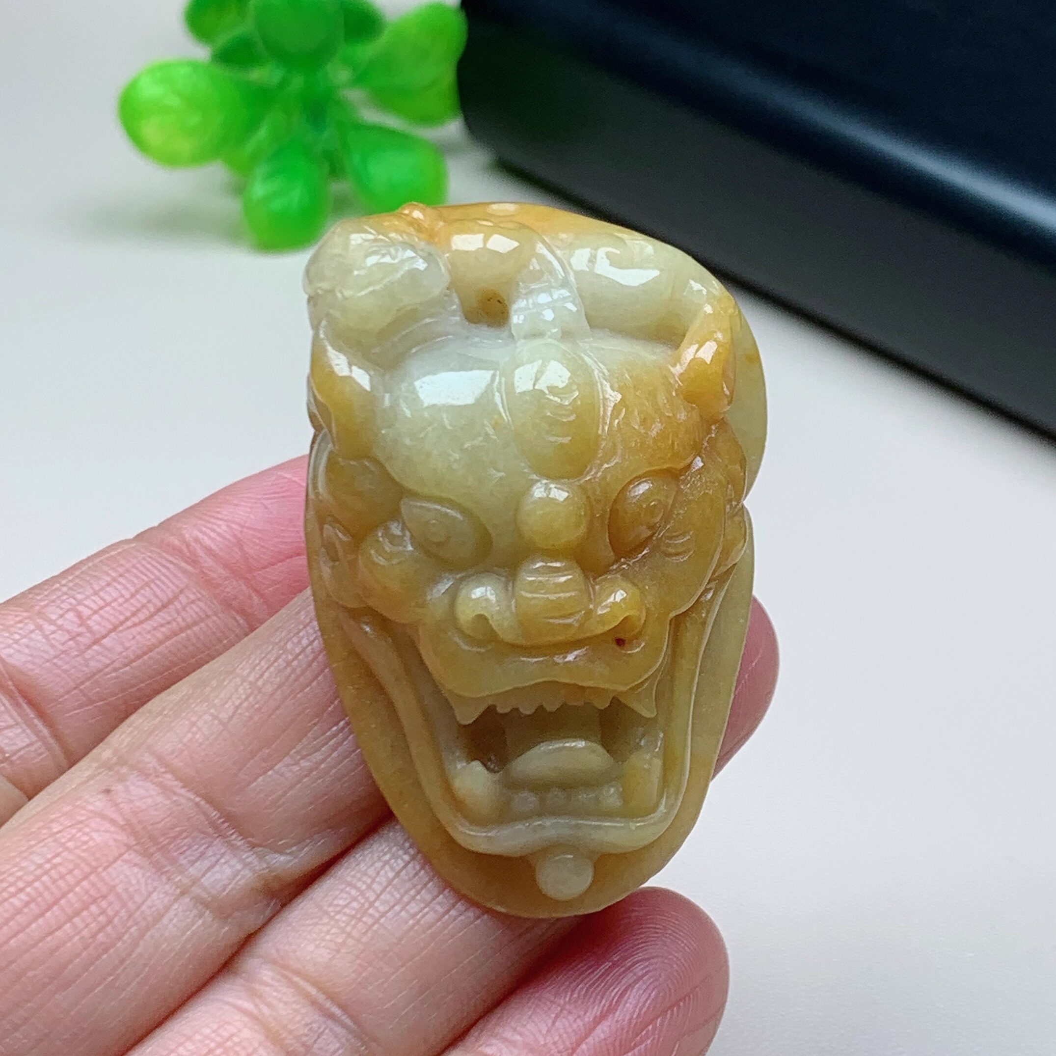 天然翡翠霸王貔貅兽牌吊坠男女项坠黄翡守护皮丘玉石挂件玉坠玉佩