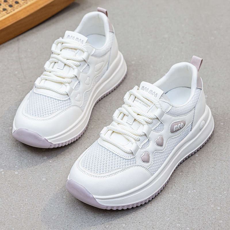 春夏款真皮大码女鞋41-43网面透气百搭小白鞋轻便厚底休闲运动鞋