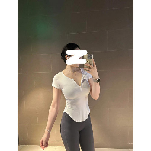 短袖T恤女修身显瘦收腰辣妹