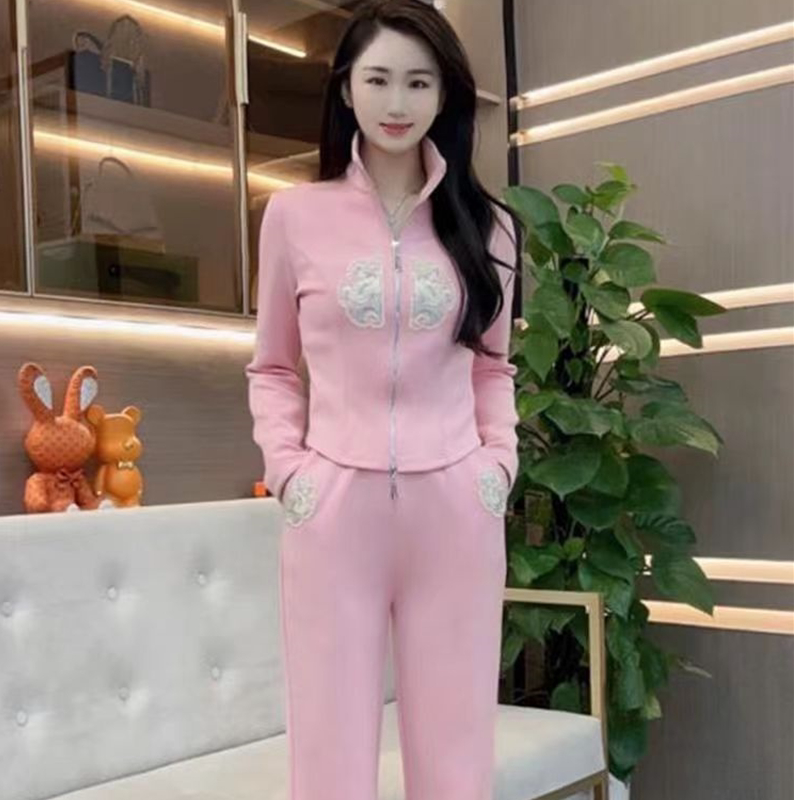 运动套装女遮肉显瘦妈妈装两件套