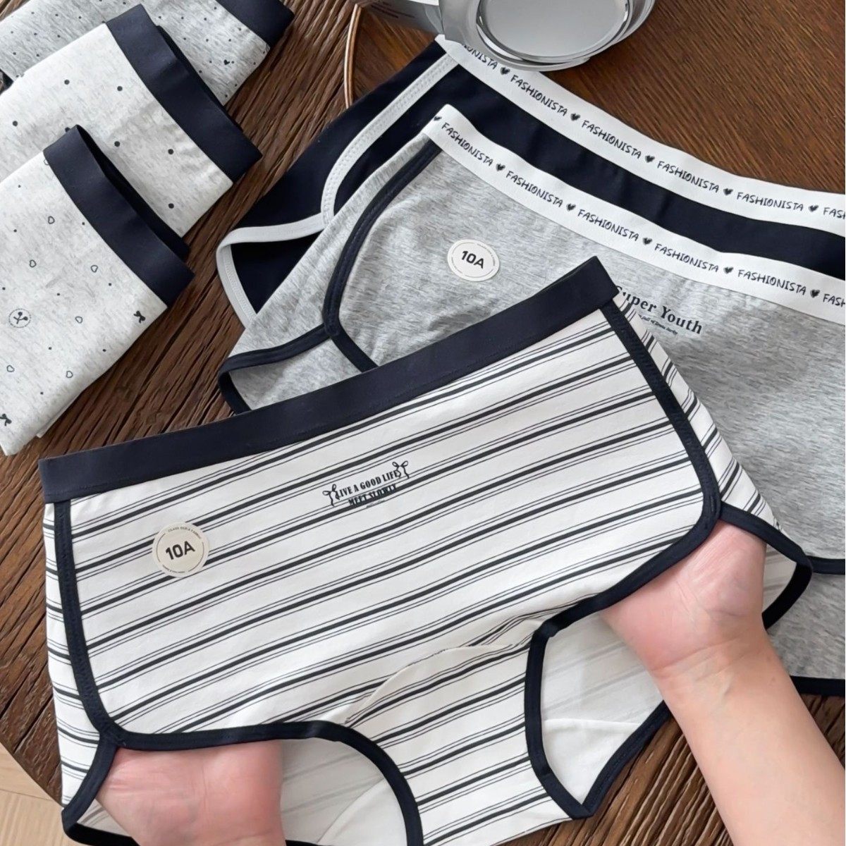 春夏新款女士内裤平角裤运动风条纹A类棉全包裹纯棉加长裆三角裤,女士内衣/男士内衣/家居服,平角裤,淘宝优惠券,粉丝福利购,淘宝优惠卷