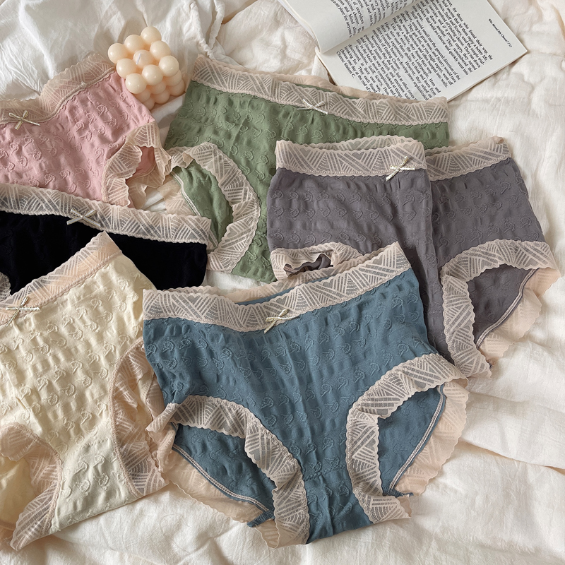 胖妹妹蕾丝边无缝柔软亲肤三角裤