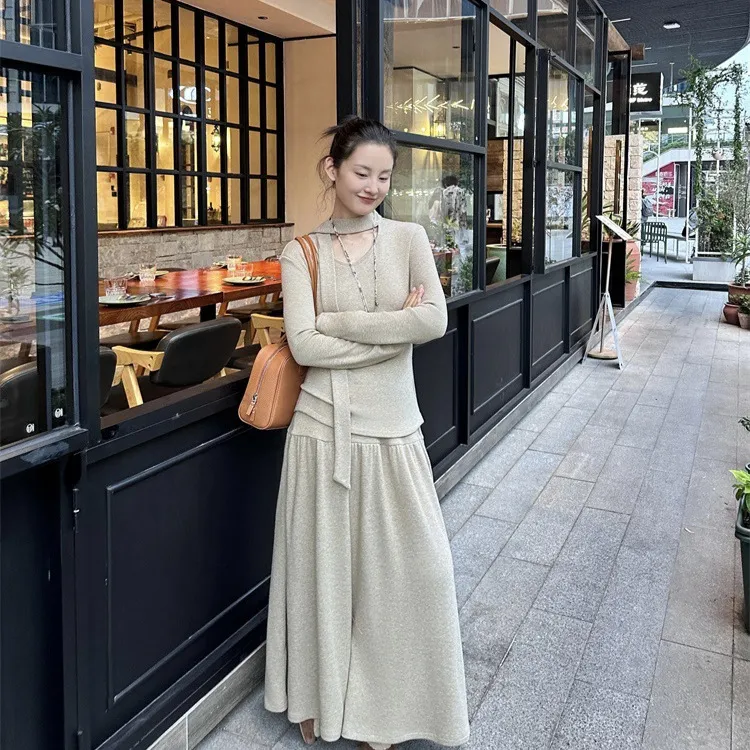 DIGM秋冬盐系飘带围脖加绒长袖针织衫+拼接半身裙套装女10896
