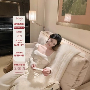 上衣 仿貂毛毛领极简高级方领毛毛袖 Hotdog 热狗很辣秋月梨花