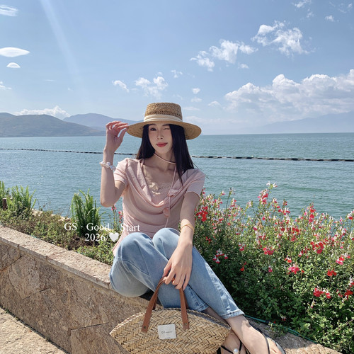 GS.GOOD START-漫温柔荡领蕾丝叠穿设计小衫(配可拆卸飘带)