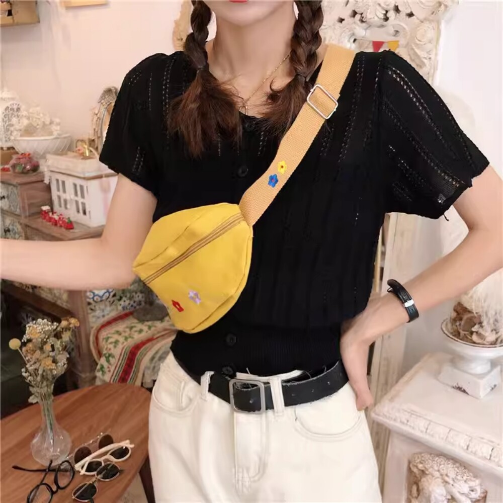 佑木包袋三朵太阳花刺绣帆布小腰包学生古着感少女胸包拉链遛弯包