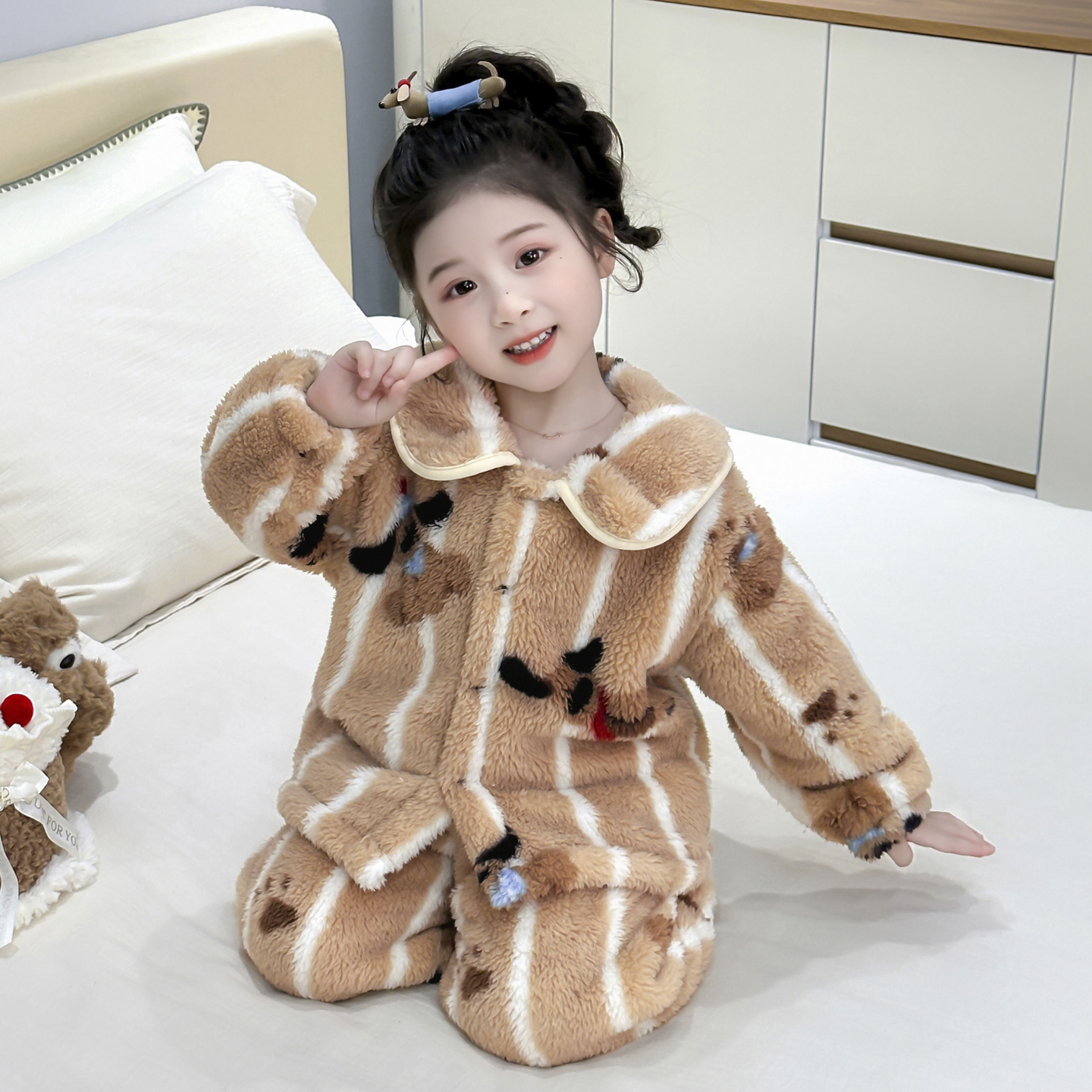 女童雪肤绒睡衣套装秋冬季新款
