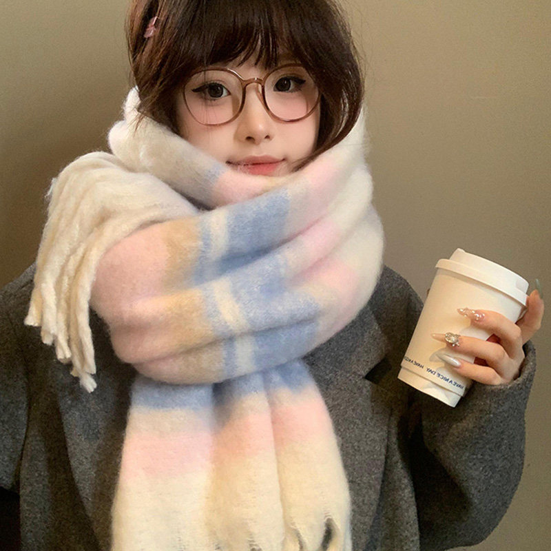 仿羊绒粉蓝色格围巾保暖百搭