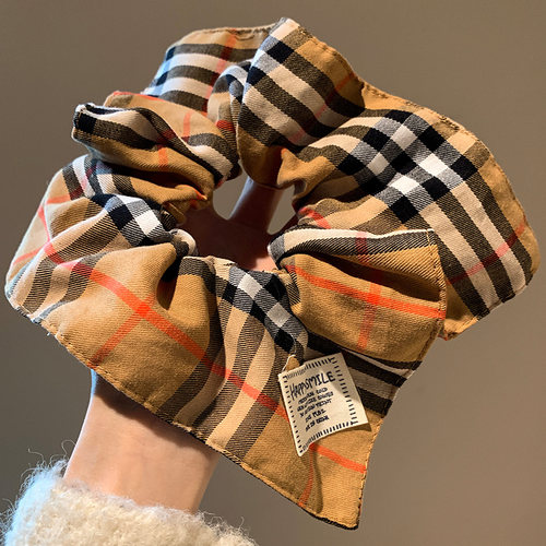 顺手买1件~英伦风复古大肠发圈