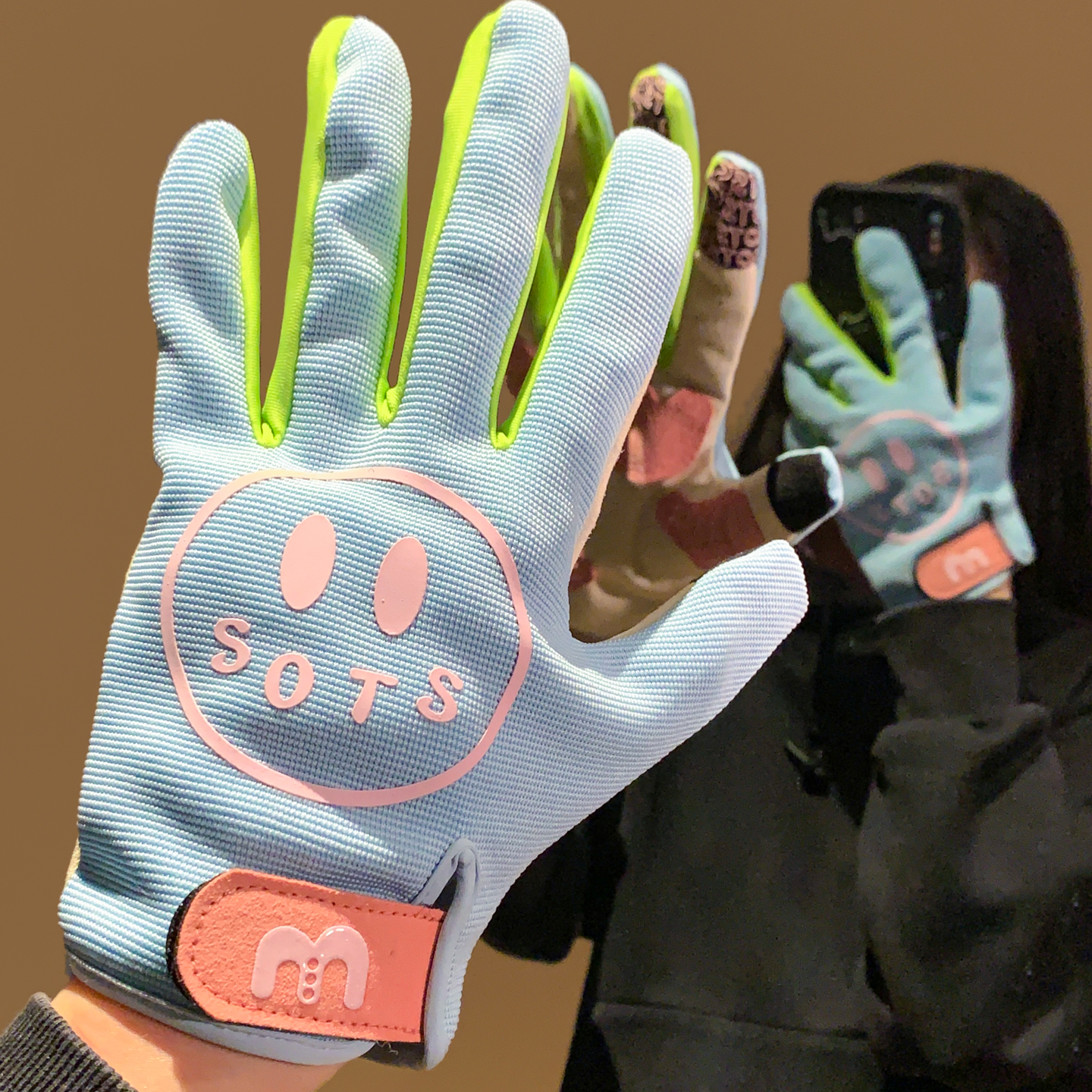 蓝色笑脸骑行摩托车手套女冬季户外防风电瓶车机车防滑触屏四季