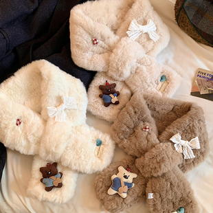 可爱小熊毛绒护颈围巾女生冬季 加厚保暖防寒韩系交叉围脖2025新款