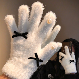 可爱白色毛绒手套女秋冬季骑车加厚保暖防寒分指骑行女生冬天加绒
