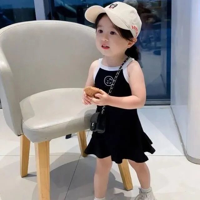女宝宝吊带裙外穿小背心裙子2025夏装新款韩版女童洋气修身连衣裙