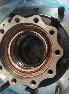 卡车后轮毂总成(MCY13)812-35700-6140  不带齿圈