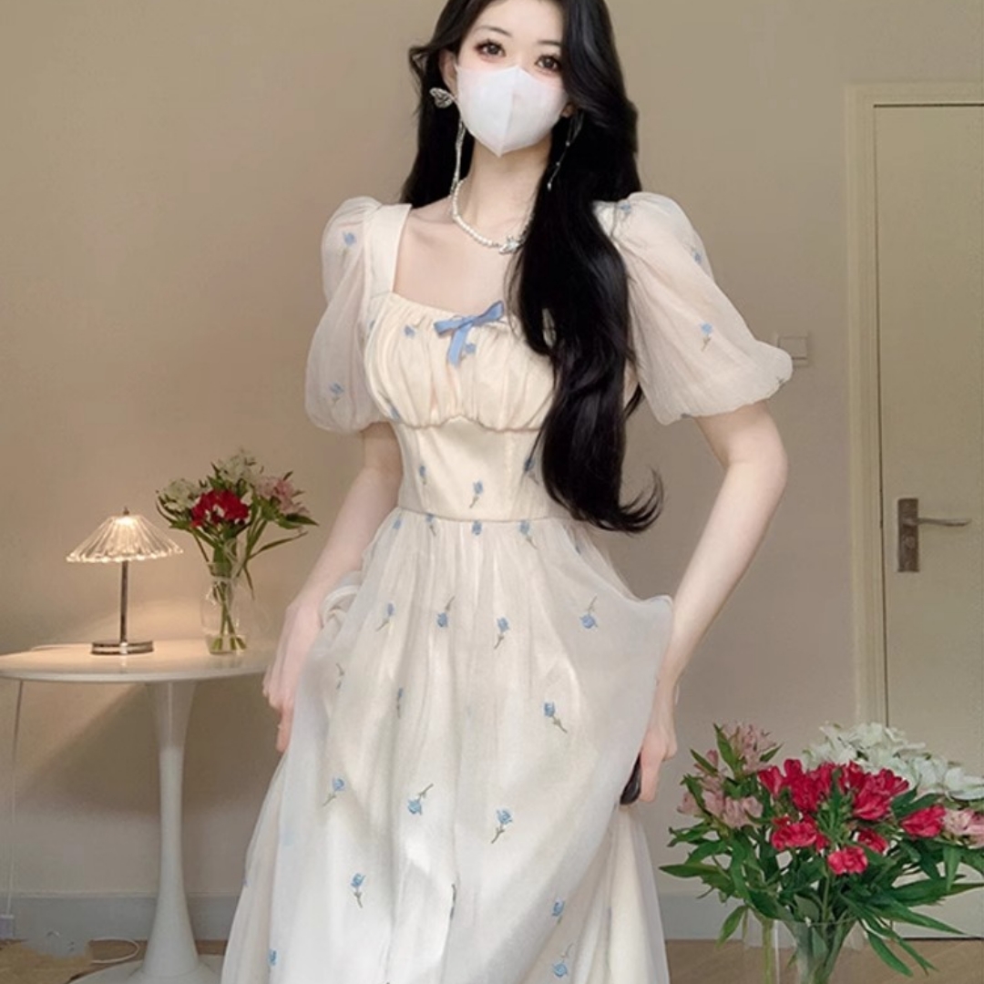 茶歇桔梗法式泡泡袖碎花连衣裙仙女夏季超仙气质高级感公主长裙子