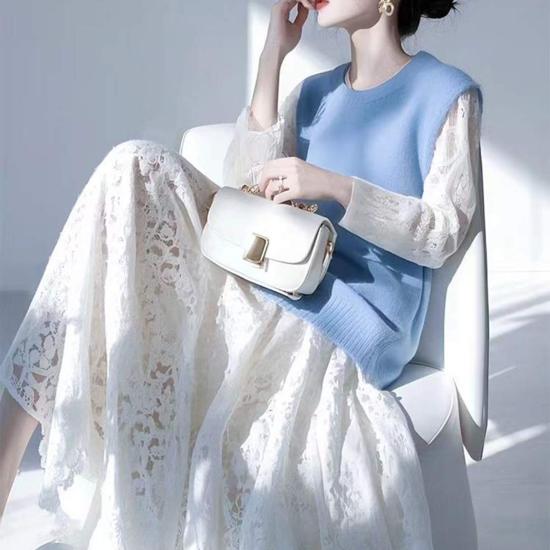 2025早春穿搭一整套时尚女装独特绝美白色蕾丝连衣裙针织马甲套装