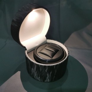 led灯新款带灯旋转钻盒求婚戒盒婚庆结婚订婚定亲钻戒盒礼盒