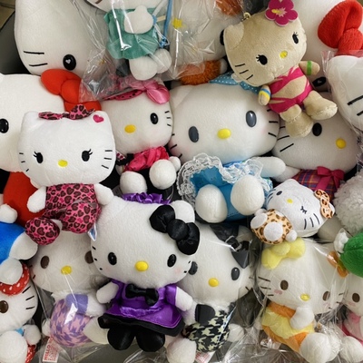 辣妹系列hello kitty挂件黑皮豹纹 大头 限定情侣套装 千鸟格