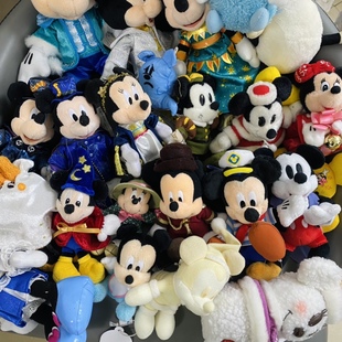 东迪圣诞节限定滑雪白脸米奇玩偶 一个人的梦想幽灵米妮挂件 老料