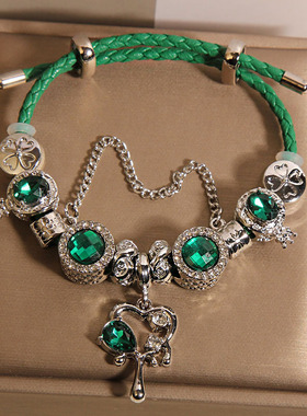 小清新森系绿色琉璃珠手链女轻奢小众精致时尚气质四叶草手串手环