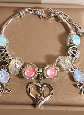 新中式蓝色琉璃珠手链女轻奢小众精致高级感爱心花朵吊坠手串手环