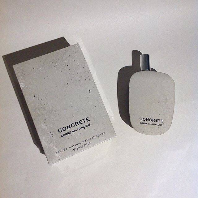 川久保鈴Comme des Garcons萃取Concrete香港店