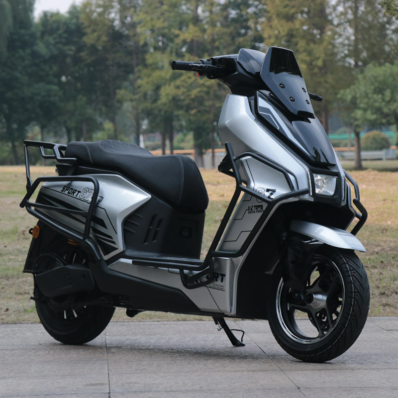 新款FX72VAE4高速电动摩托车成人外卖大功率牛长续航锂电池智能车
