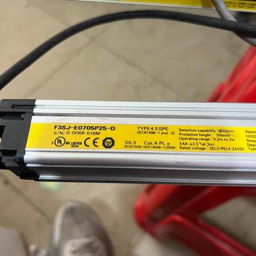 可维修F3SJ- E0705P25-D-L 正品欧姆龙安全光栅议价