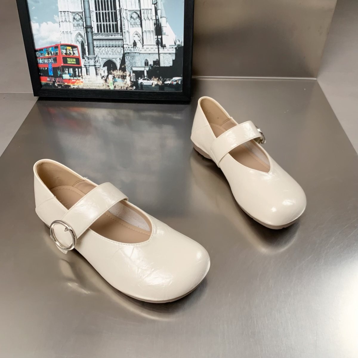 真皮法式玛丽珍鞋女2026春新款一字扣平底百搭圆头浅口单鞋不累脚,女鞋,玛丽珍鞋,淘宝优惠券,粉丝福利购,淘宝优惠卷