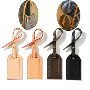 适用lv老花水桶包挂件装饰登机牌行李牌头层牛皮防丢号码牌搭配潮