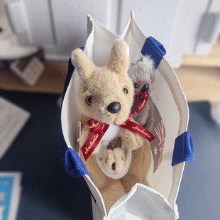 aoto毛绒玩具澳大利亚袋鼠澳洲玩偶可爱公仔配套拎袋礼品生日礼物