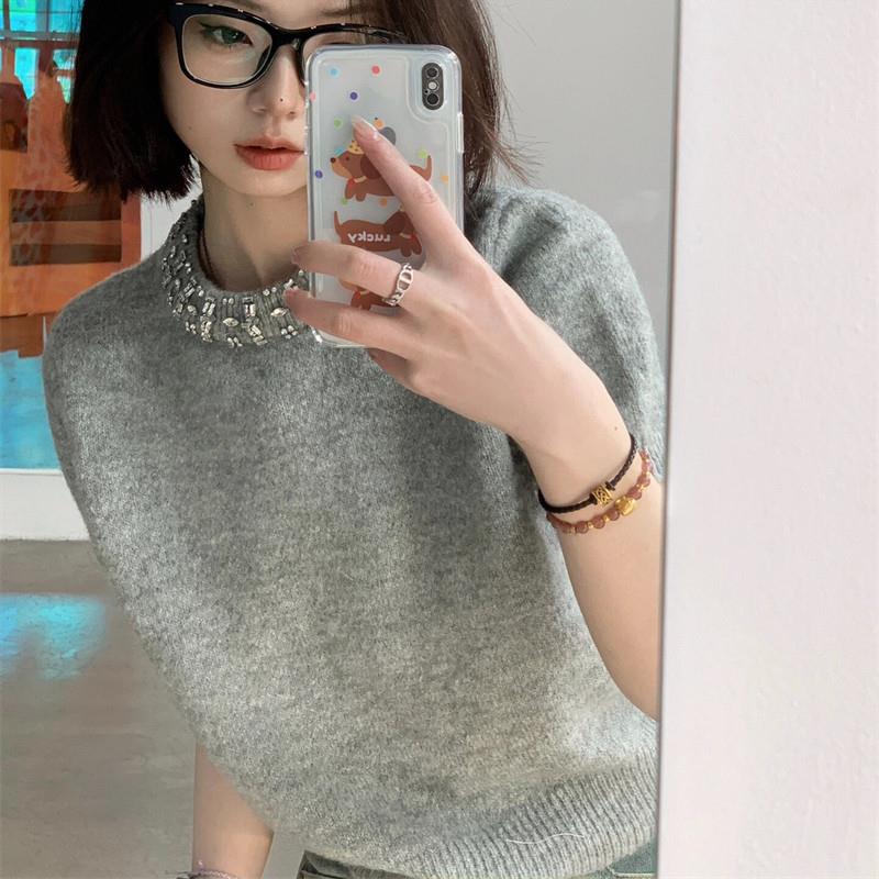 设计感镶钻针织灰色短袖女2025夏季新款miu系穿搭t恤小衫甜辣上衣