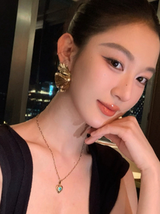 欧美复古宫廷风花卉耳环女小众设计感高级轻奢气质百搭耳钉耳夹