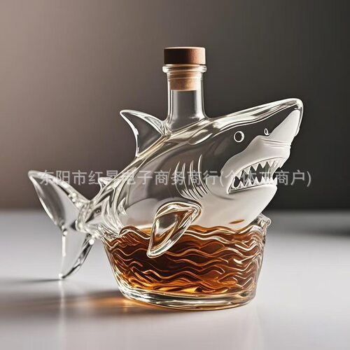 2025Sharkwhiskey鲨鱼酒瓶