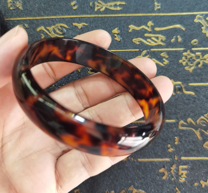 玳瑁色手镯合成玳瑁手镯醋酸手镯豹纹手镯仿龟壳手镯叮当手镯