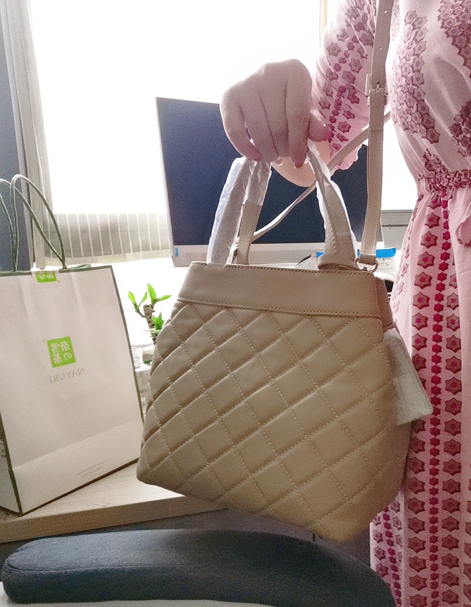 闭眼收的款 韩国Evoly Bloom羊皮手提斜挎包高端大气上档次的包包