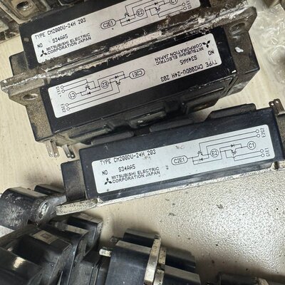议价模块CM200DU-24HCM200DU24HCM200DU-24HCM200DU24H