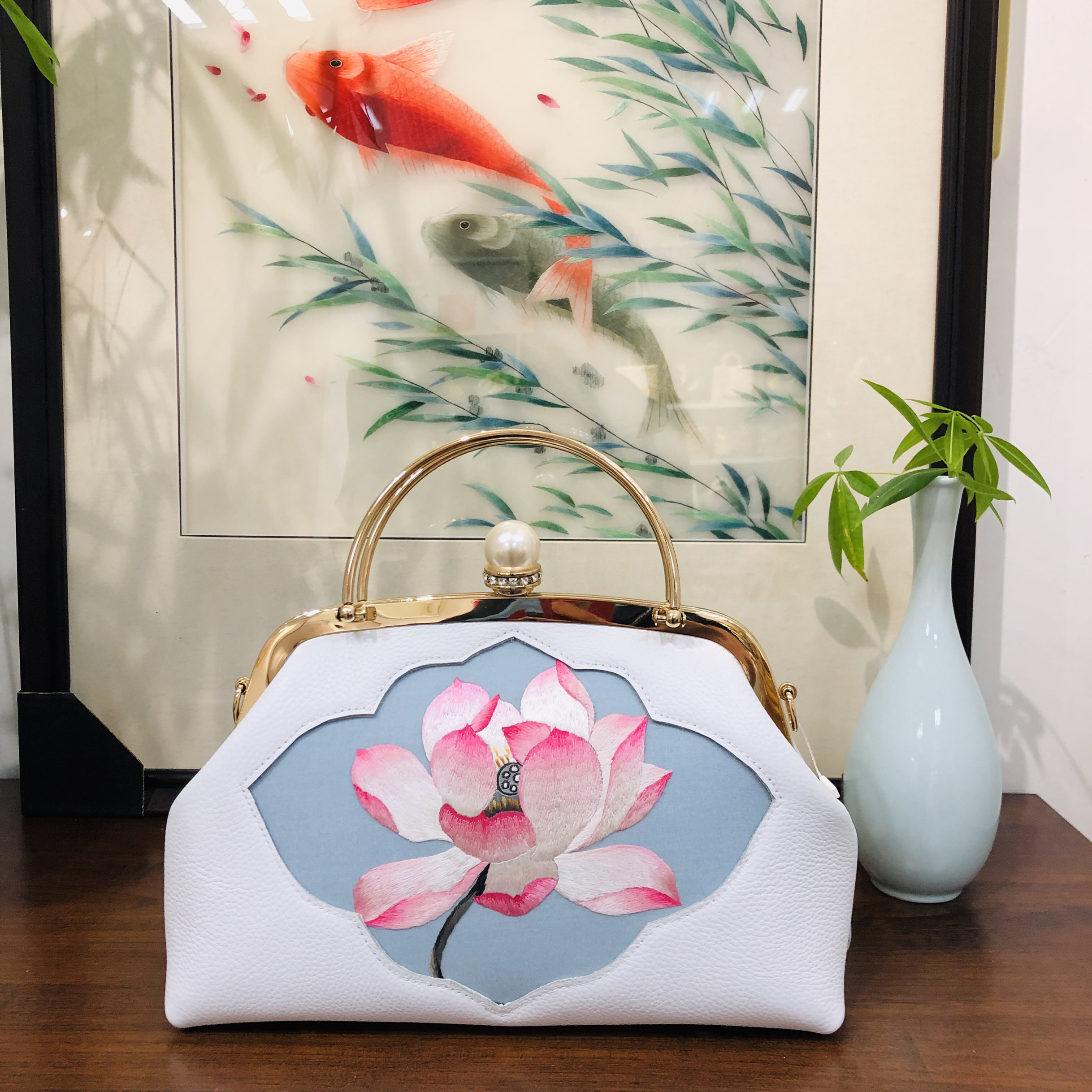 2025新中式手工刺绣牛皮包饺子包手提包非遗苏绣包包妈妈包女礼品