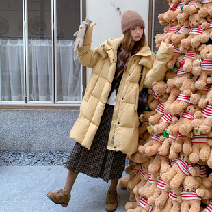 奶黄色泡芙连帽羽绒服女2025冬季新款中长款加厚小个子高级感外套