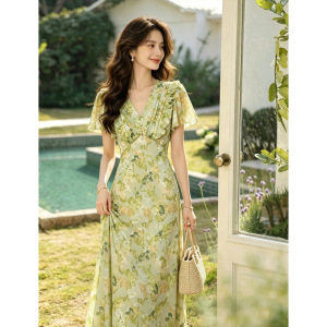 100%桑蚕丝真丝剪花绡碎花连衣裙女2026夏季新款高腰显瘦长裙度假