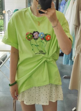 X.TIVE 小众设计师款品牌2022春夏系列立体手工花清新绿宽松版T恤
