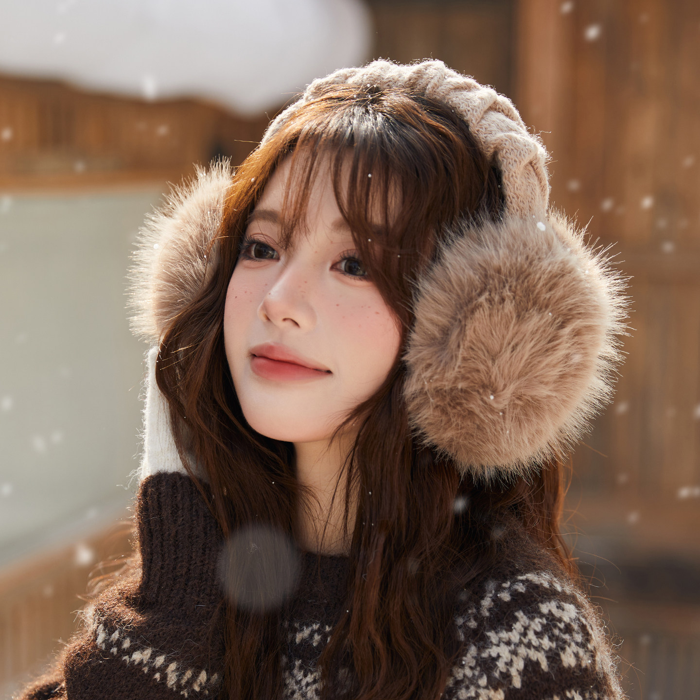 林小橘毛茸保暖耳罩蓬松显脸小