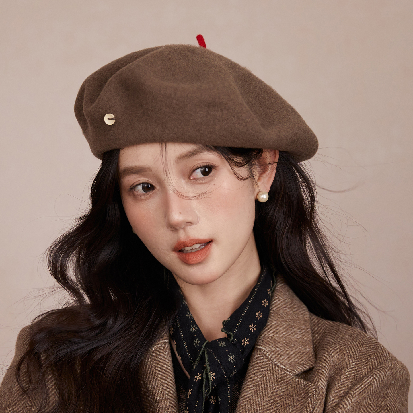 林小橘秋冬款显脸小毛呢贝雷帽