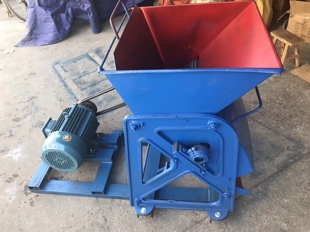 大型淀粉机木薯红薯磨粉机土豆莲藕粉南瓜葛根刷粉机磨浆机粉碎