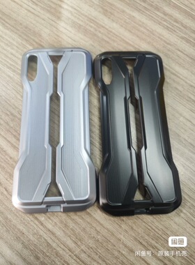 官方原装同款正品 小米黑鲨游戏手机2/ 2Pro 双滑轨保护壳 BC30 支持双手柄。