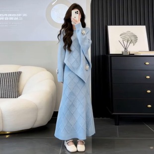 蓝色毛衣针织连衣裙子女冬季2026新款巨好看韩系穿搭一整套装长裙