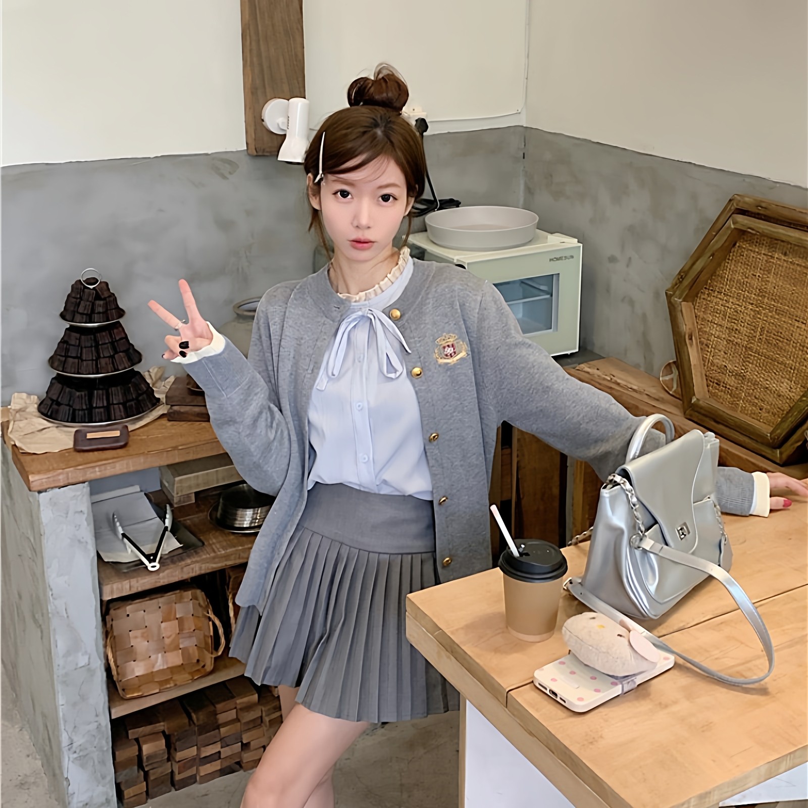 时尚套装女2026春季上新显瘦气质学院风减龄小个子针织开衫一整套