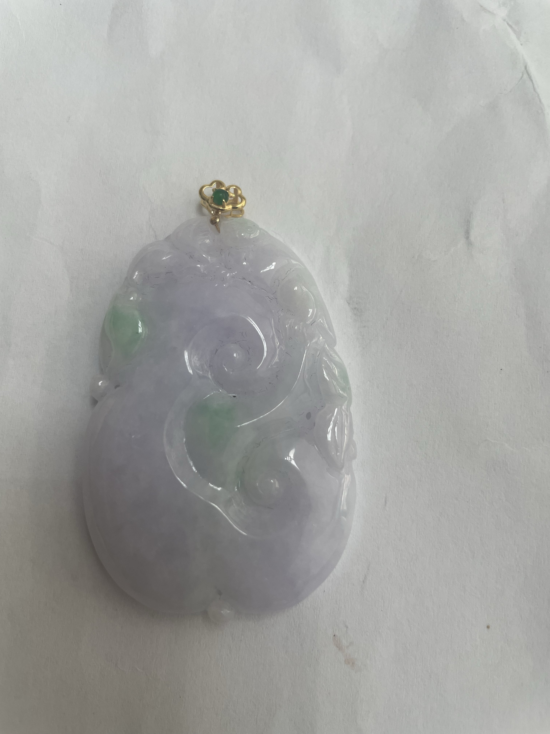 天然翡翠紫加绿飘绿花如意18k颈饰