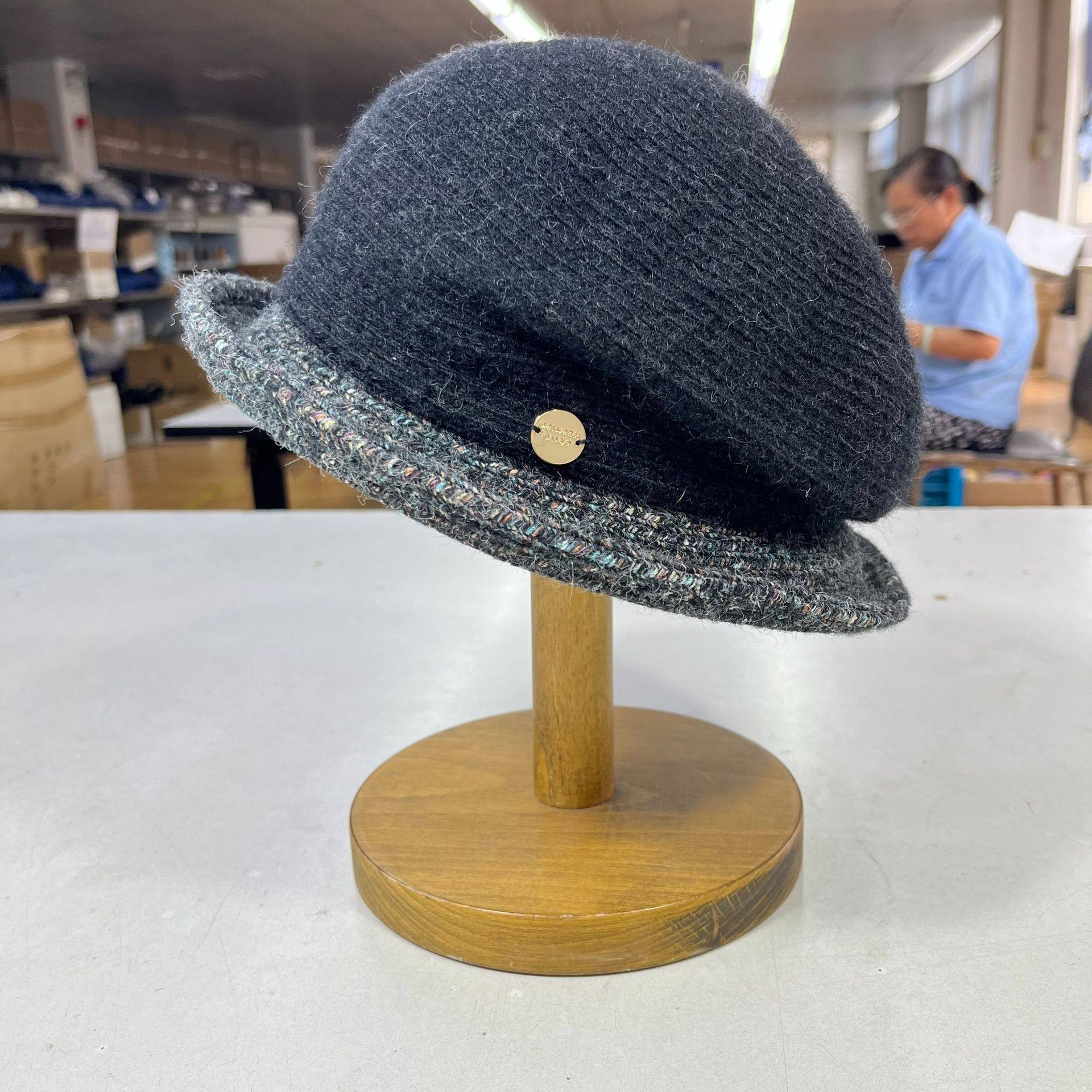 工厂直销帽子女23新品秋冬韩版休闲轻奢简约保暖大头帽23AW-Q022