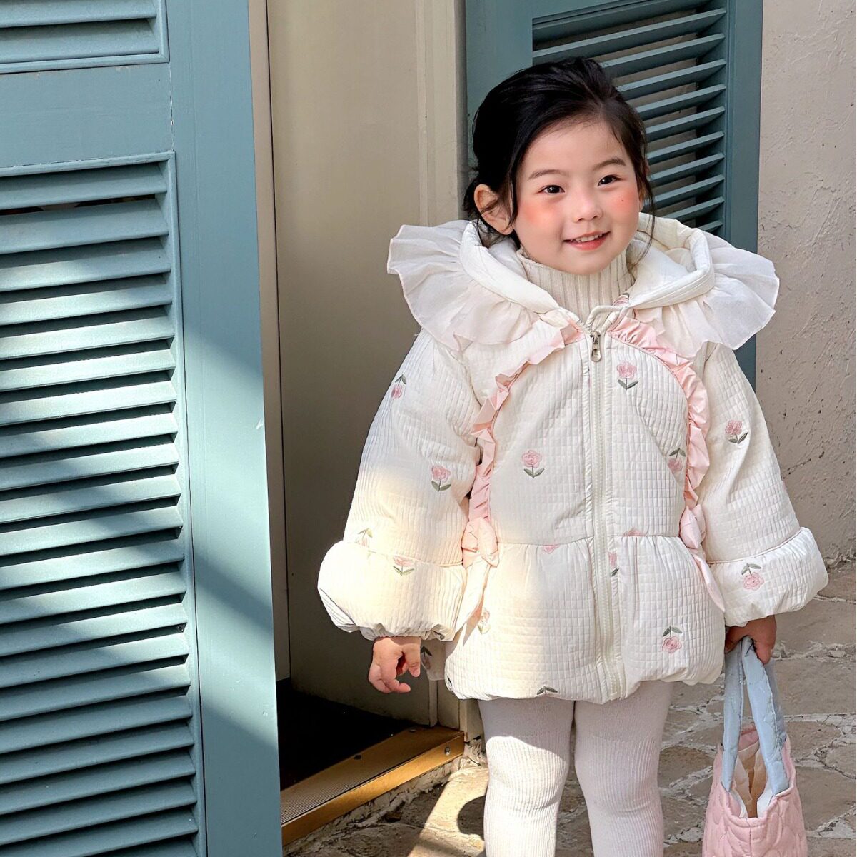 儿童羽绒服2023冬季米色花边帽新国标90白鸭绒中小童宝宝儿童外套